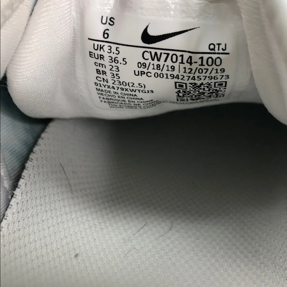 Nike Women’s Air Vapormax Plus CW7014-100 Easter Running Shoes - Size 6